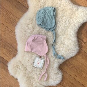 NWT Kate Quinn Pink cotton Bonnet & bamboo bonnet set